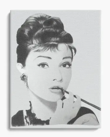 Audrey sur Toile2.webp